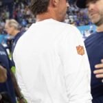 Kyle Shanahan 49ers Long Sleeves Shirt