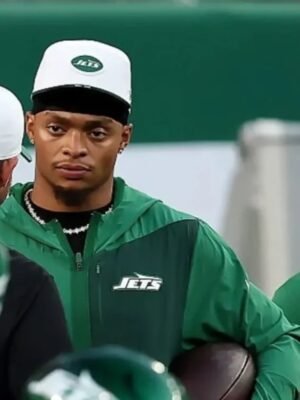 Justin Fields New York Jets Green Hoodie
