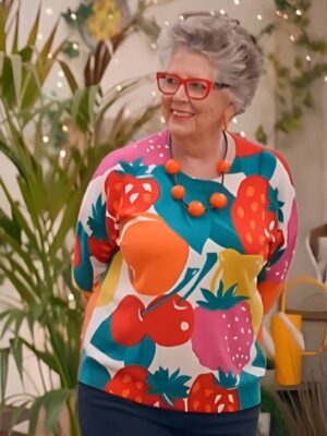 The Great British Bake Off Prue Leith Fruit Printed Sweater (1)