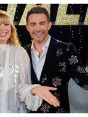 Finding Mr Christmas S02 Jonathan Bennett Snowflake Velvet Blazer (1)