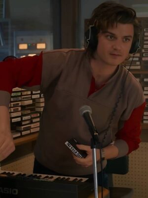 Joe Keery Stranger Things S5 Sweatshirt