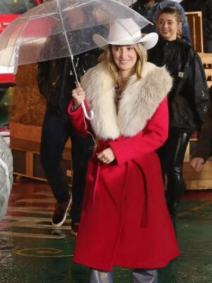 Lainey Wilson Thanksgiving Parade Coat