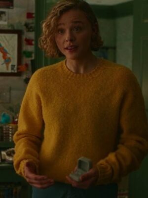 Oh. What. Fun. Chloë Grace Moretz Yellow Sweater