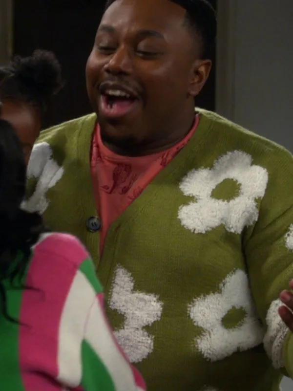 The Neighborhood S08 Marcel Spears Flower Cardigan
