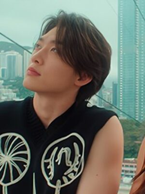 S03 XO Kitty Sang Heon Lee Embroidered Black Vest