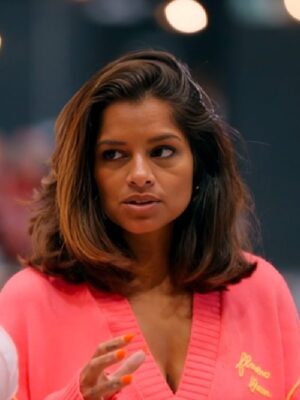 Sort Your Life Out S6 Dilly Carter Pink Flower Cardigan