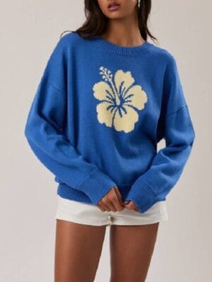 S05 Battle On The Beach Blue Hibiscus Pullover Sweater